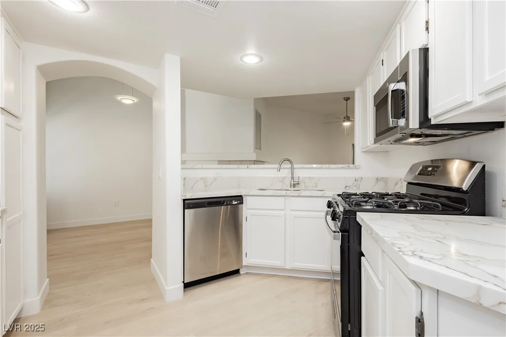 7400 Flamingo, Las Vegas, NV 89147