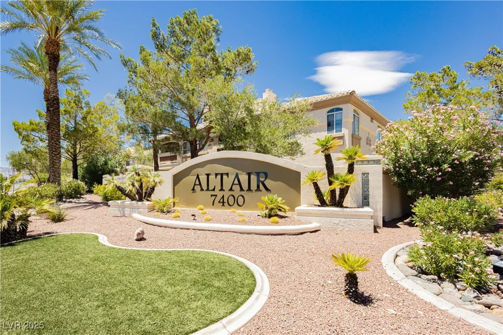 7400 Flamingo, Las Vegas, NV 89147