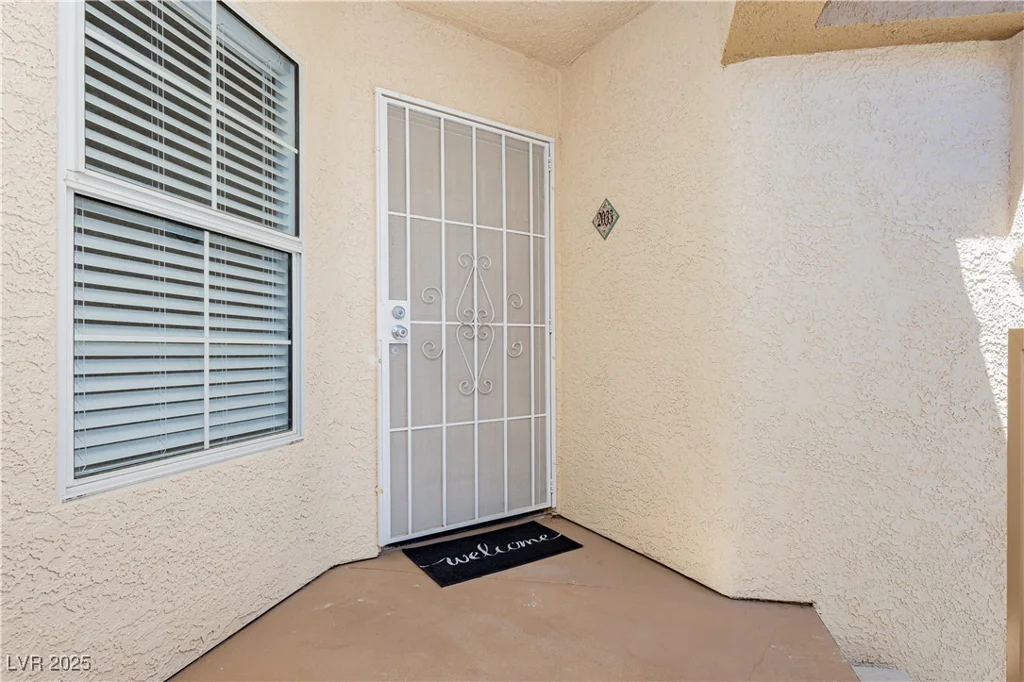 7400 Flamingo, Las Vegas, NV 89147