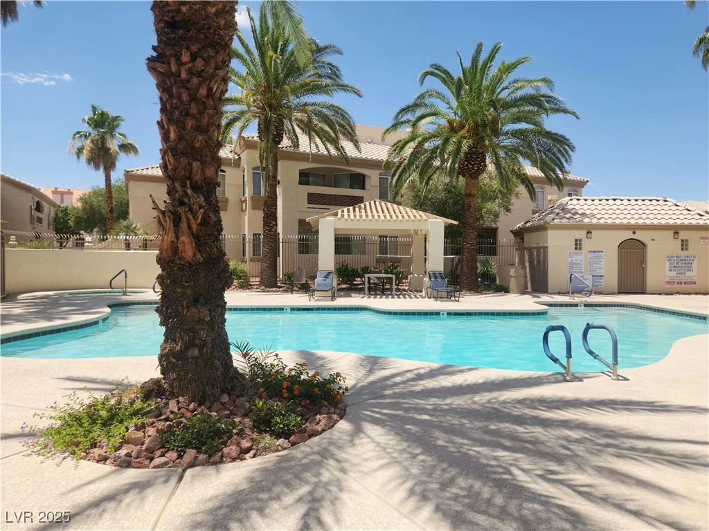 7400 Flamingo, Las Vegas, NV 89147