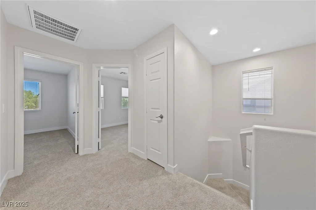 10261 Missouri Meadows, Las Vegas, NV 89183