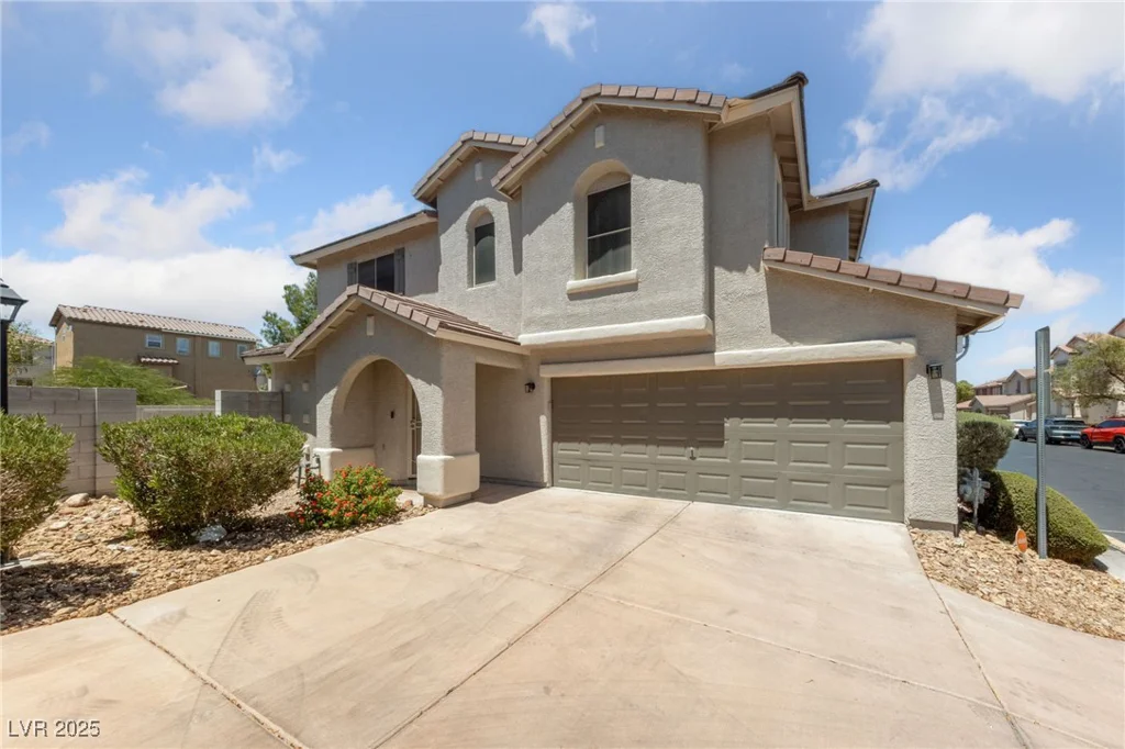 10261 Missouri Meadows, Las Vegas, NV 89183