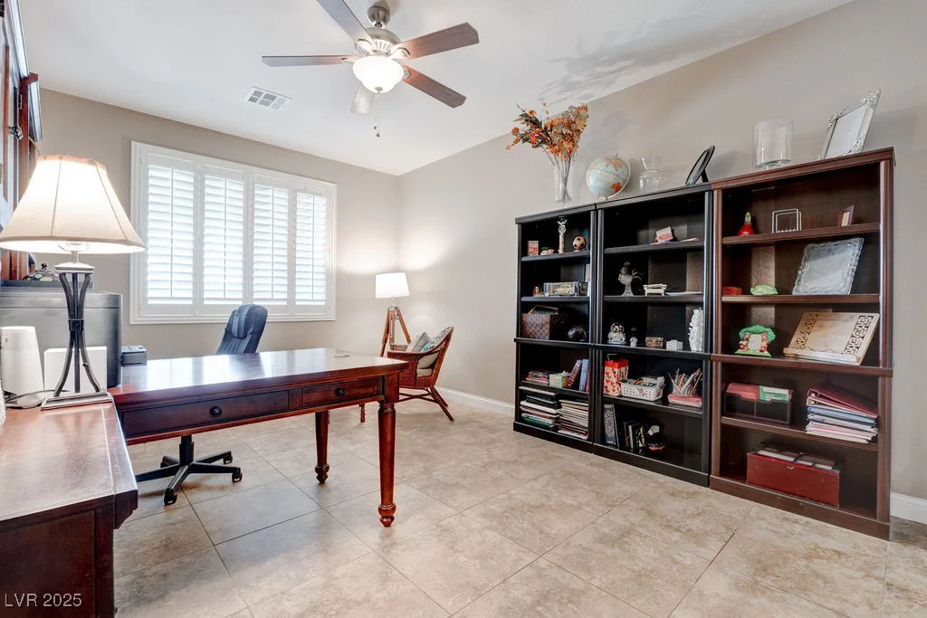 10511 Oak Terrace, Las Vegas, NV 89149
