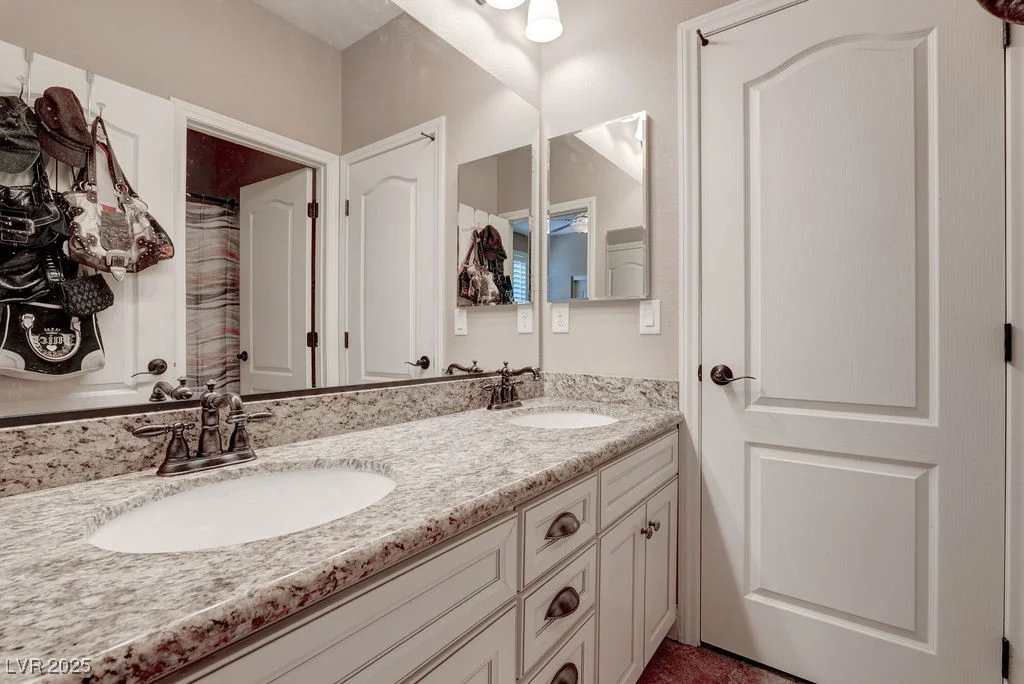 10511 Oak Terrace, Las Vegas, NV 89149