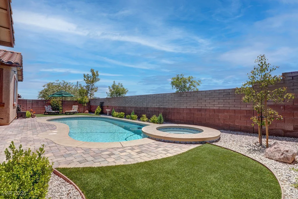 10511 Oak Terrace, Las Vegas, NV 89149