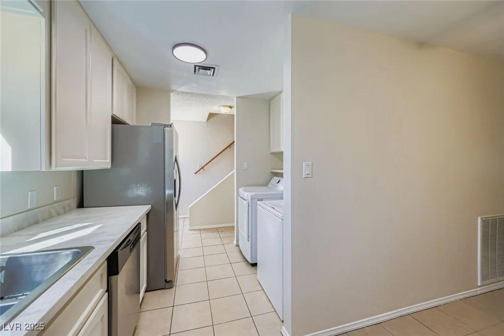 639 Pecos, Las Vegas, NV 89121