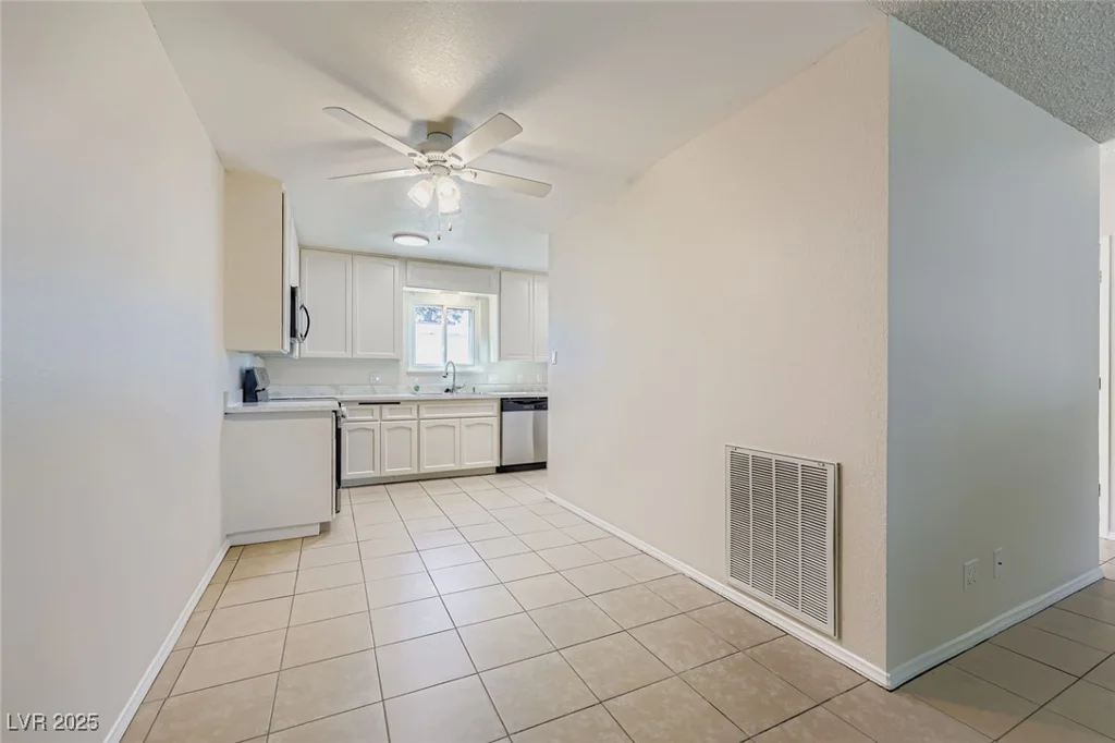 639 Pecos, Las Vegas, NV 89121