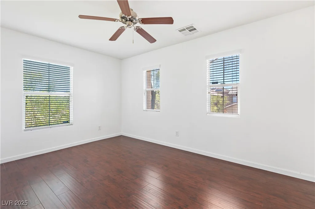 7238 Neches, Las Vegas, NV 89179