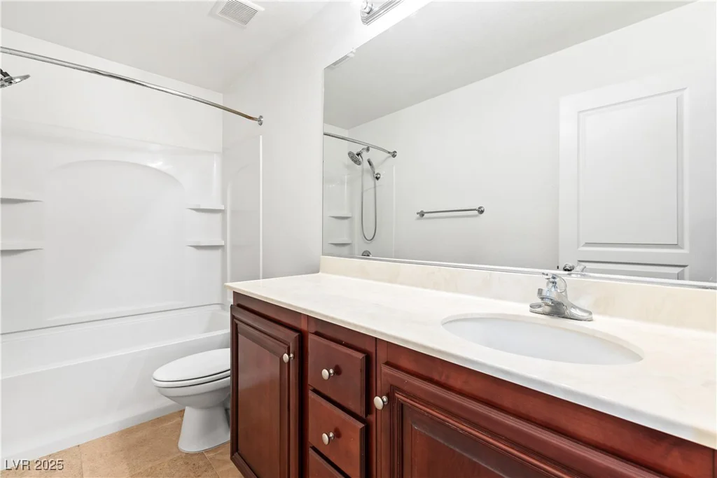7238 Neches, Las Vegas, NV 89179
