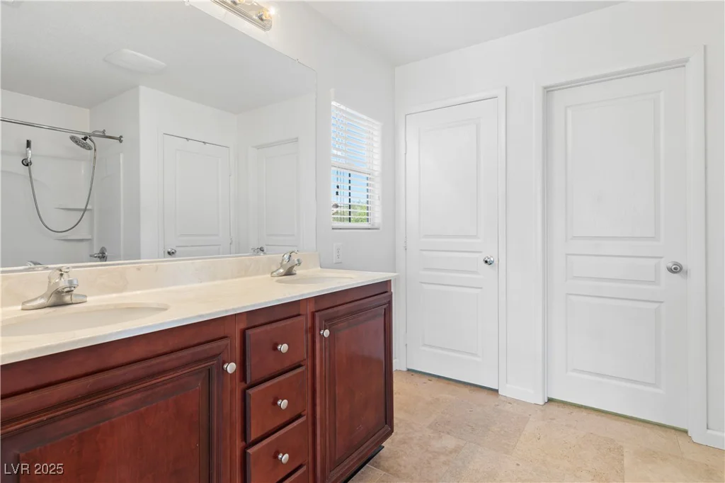 7238 Neches, Las Vegas, NV 89179