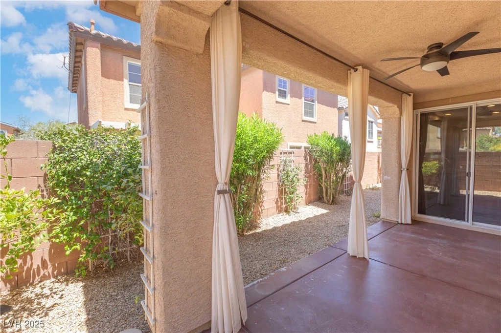 7238 Neches, Las Vegas, NV 89179