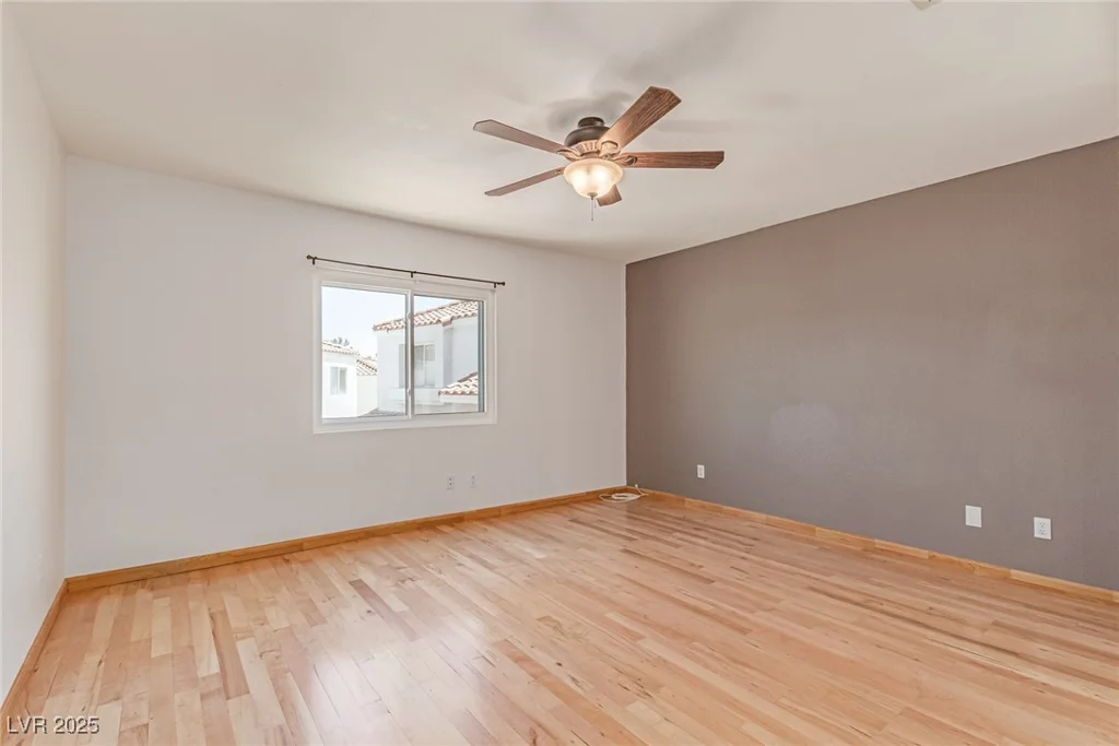 8845 Hampton Green, Las Vegas, NV 89129