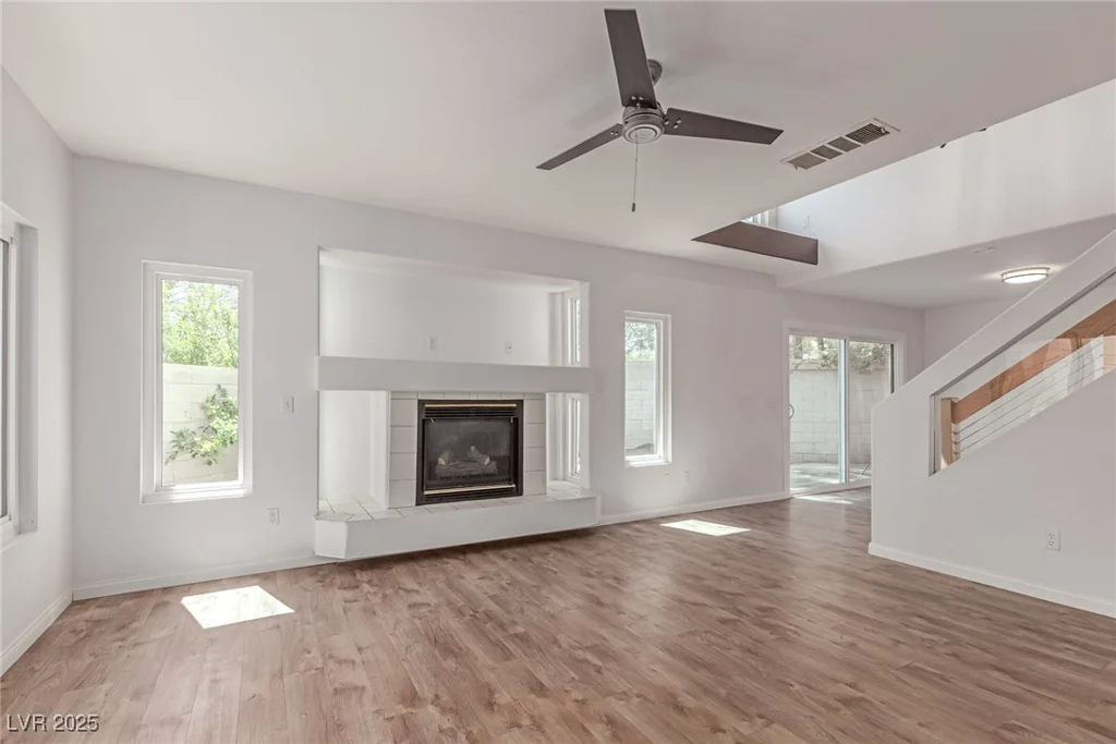 8845 Hampton Green, Las Vegas, NV 89129
