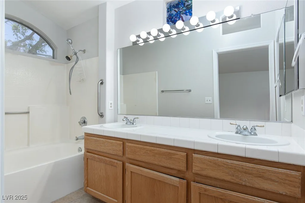 4008 Laurel Hill, North Las Vegas, NV 89032