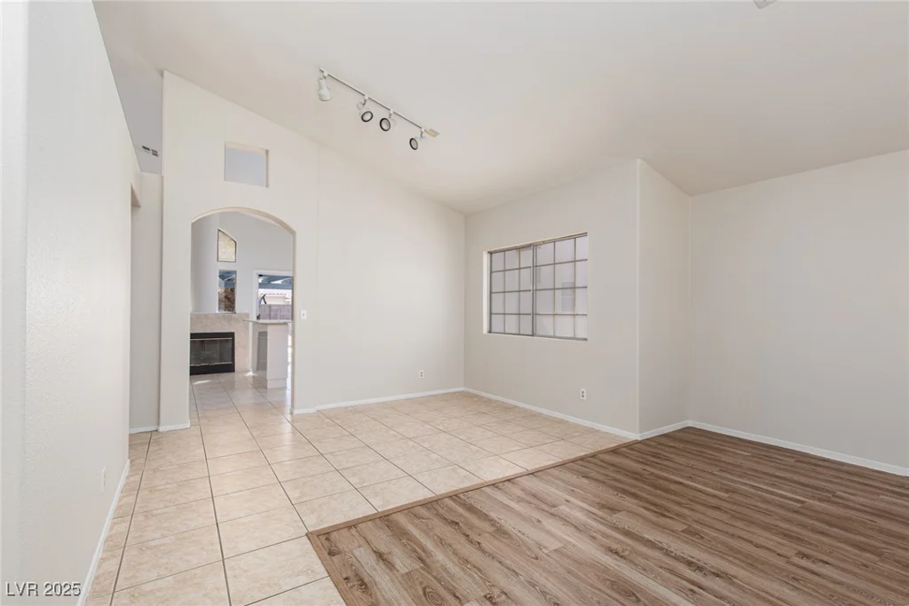 4008 Laurel Hill, North Las Vegas, NV 89032