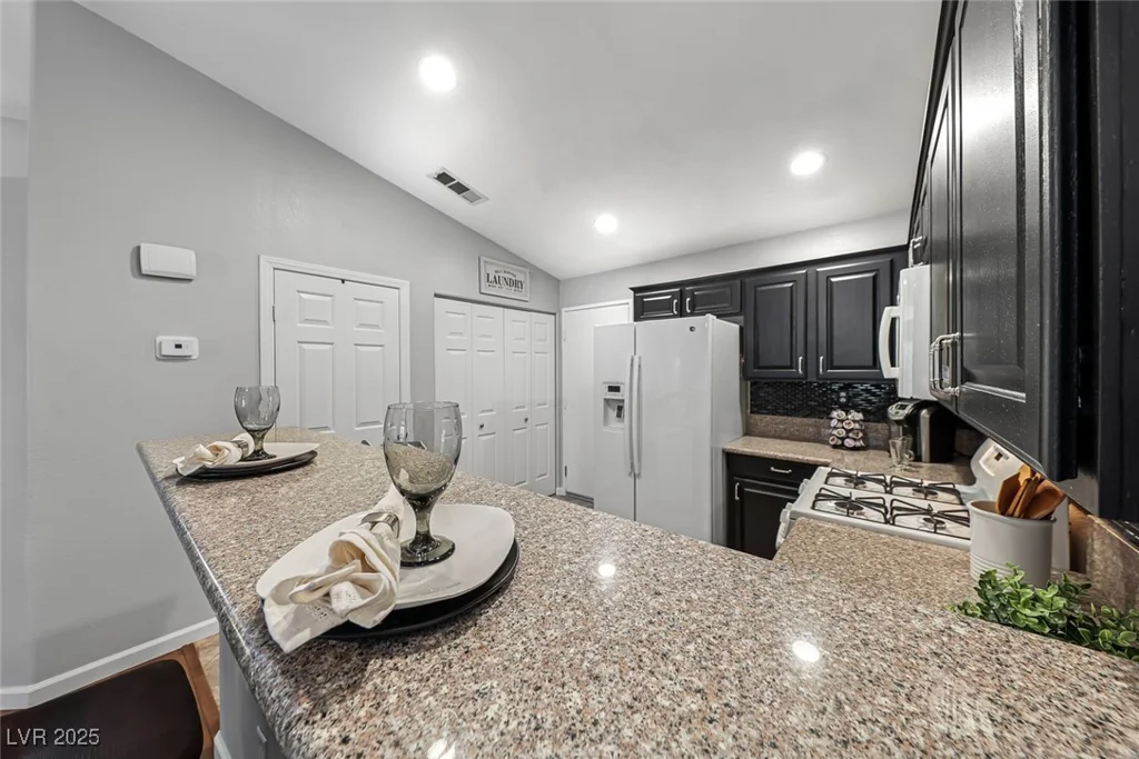 9721 Tiaquinn, Las Vegas, NV 89129