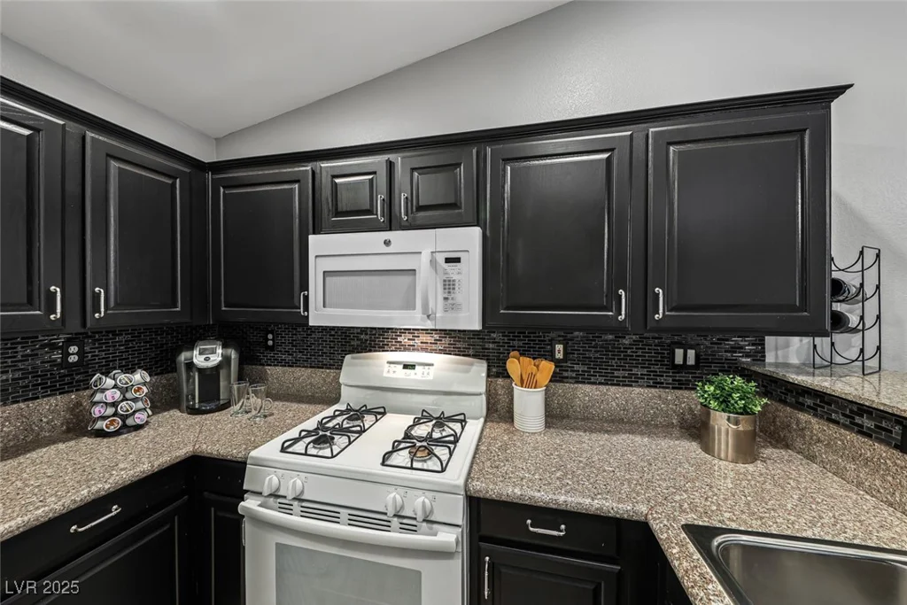 9721 Tiaquinn, Las Vegas, NV 89129