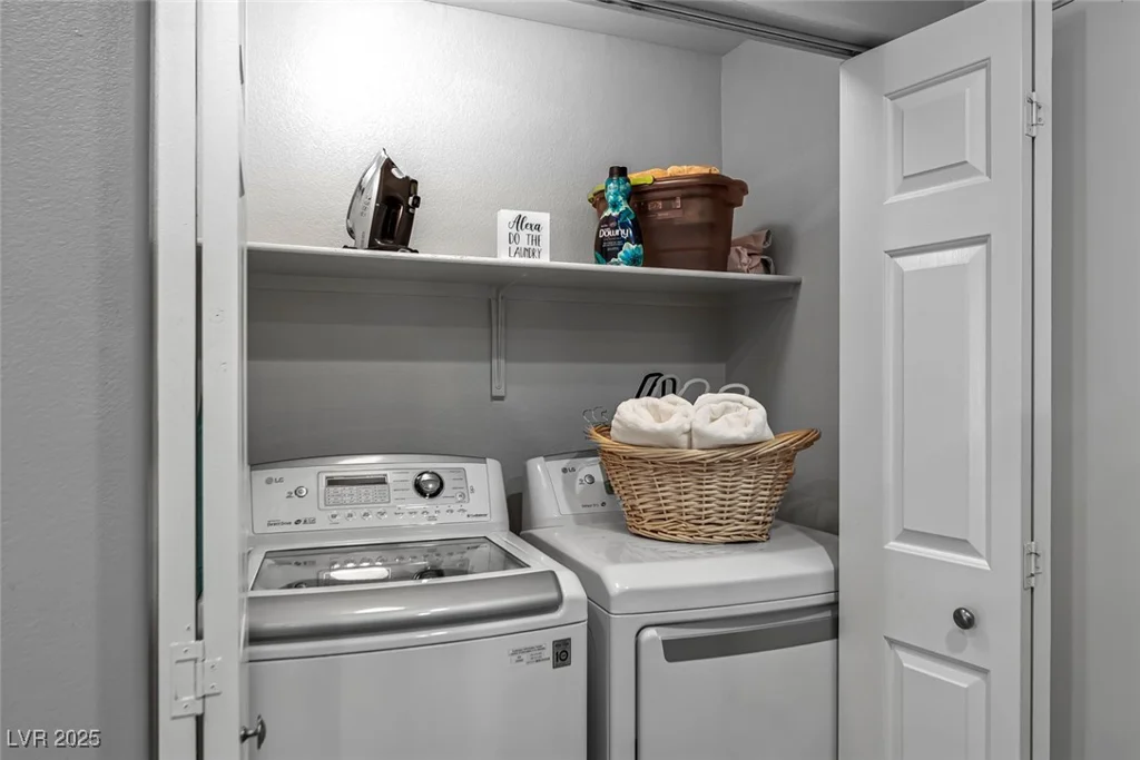 9721 Tiaquinn, Las Vegas, NV 89129