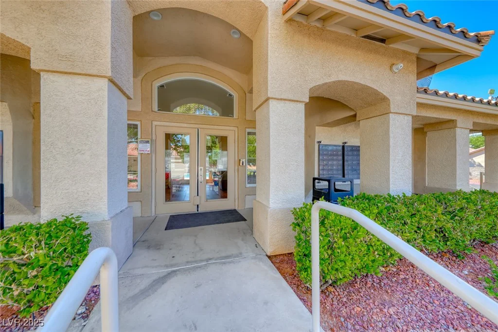 9721 Tiaquinn, Las Vegas, NV 89129