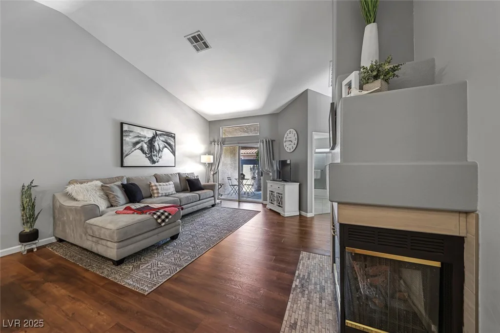 9721 Tiaquinn, Las Vegas, NV 89129