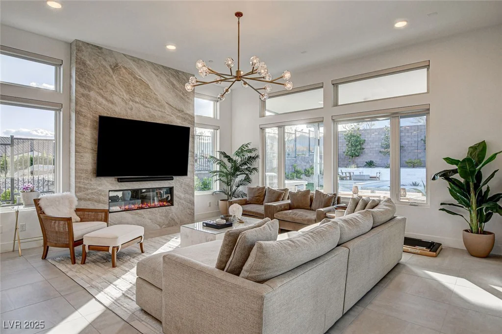 12199 Canyon Sunset, Las Vegas, NV 89138