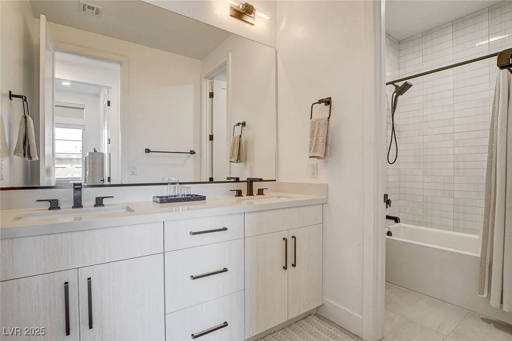 12199 Canyon Sunset, Las Vegas, NV 89138
