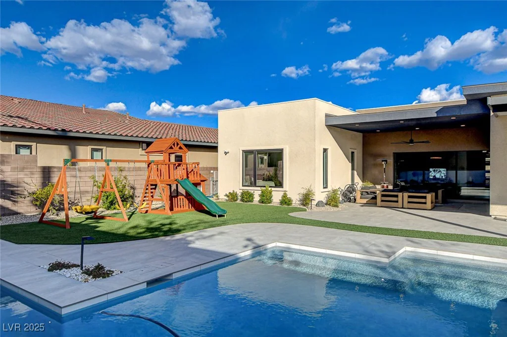 12199 Canyon Sunset, Las Vegas, NV 89138