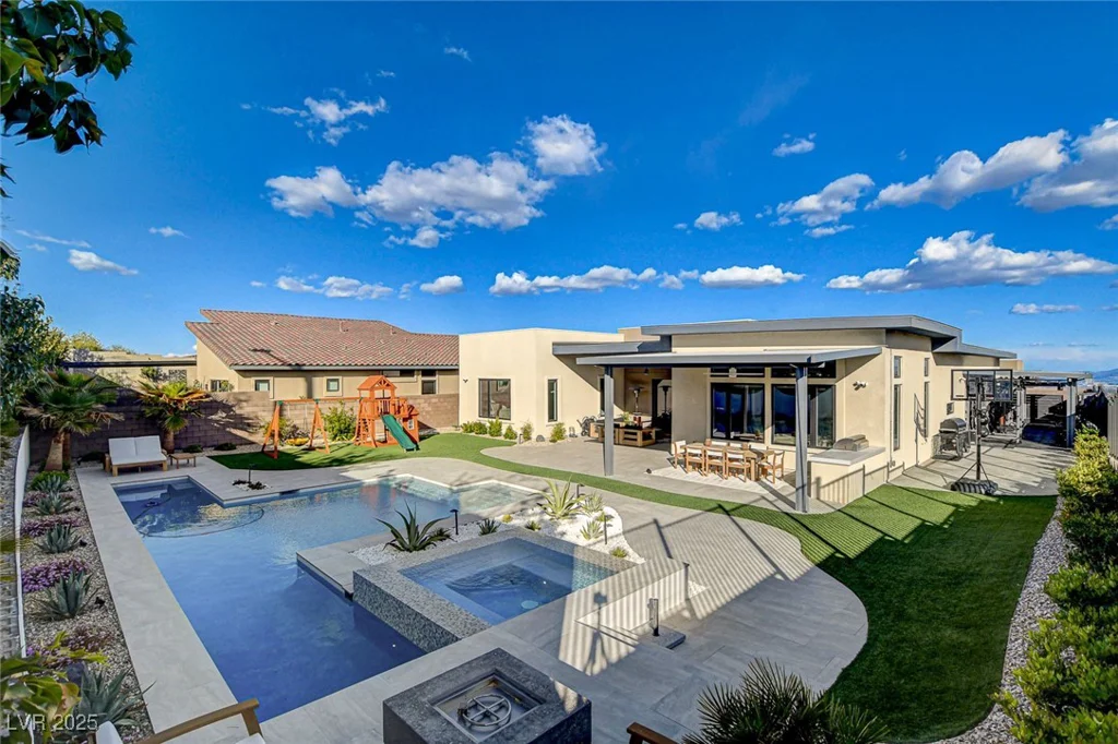 12199 Canyon Sunset, Las Vegas, NV 89138
