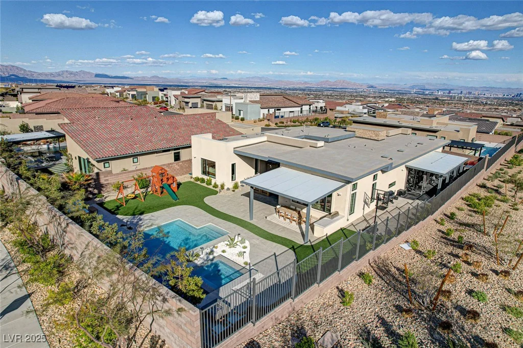 12199 Canyon Sunset, Las Vegas, NV 89138