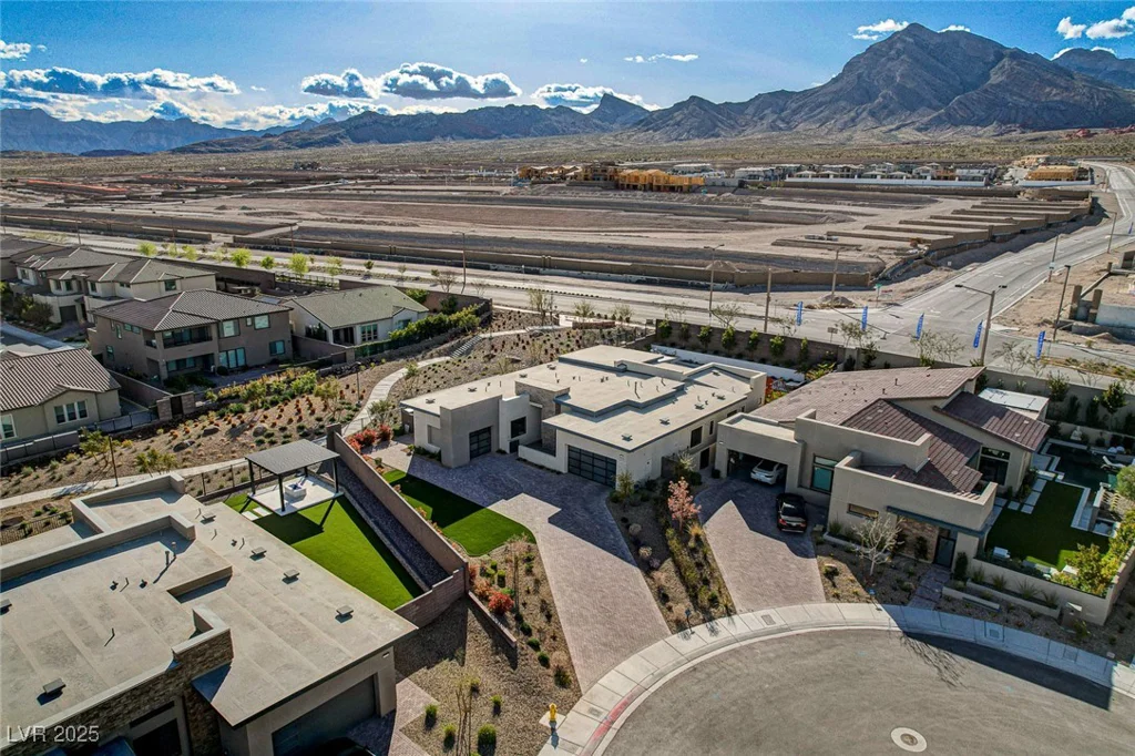12199 Canyon Sunset, Las Vegas, NV 89138