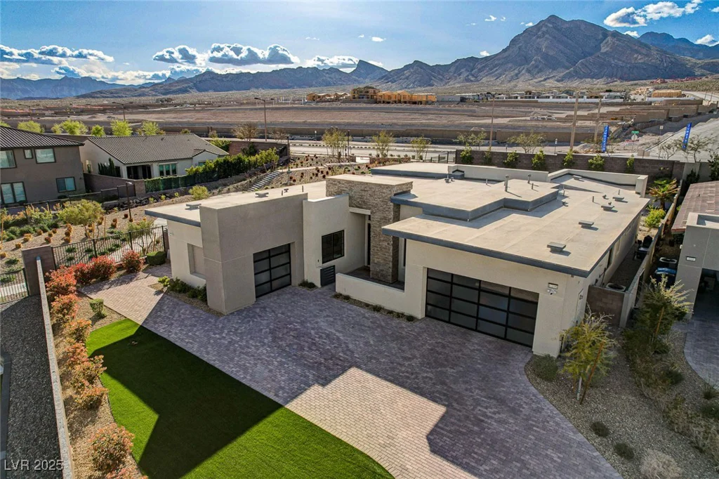 12199 Canyon Sunset, Las Vegas, NV 89138