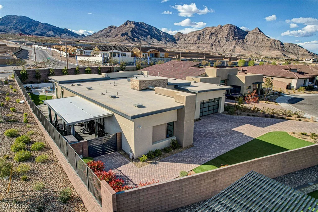 12199 Canyon Sunset, Las Vegas, NV 89138