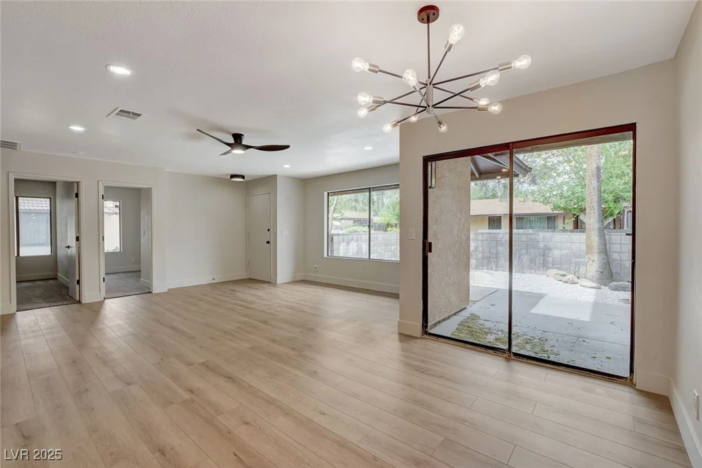 5020 Village, Las Vegas, NV 89142