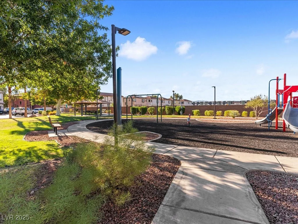 612 Mauna Kea, Henderson, NV 89011