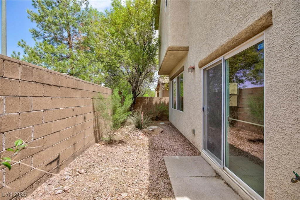 11221 Victoria Medici, Las Vegas, NV 89141