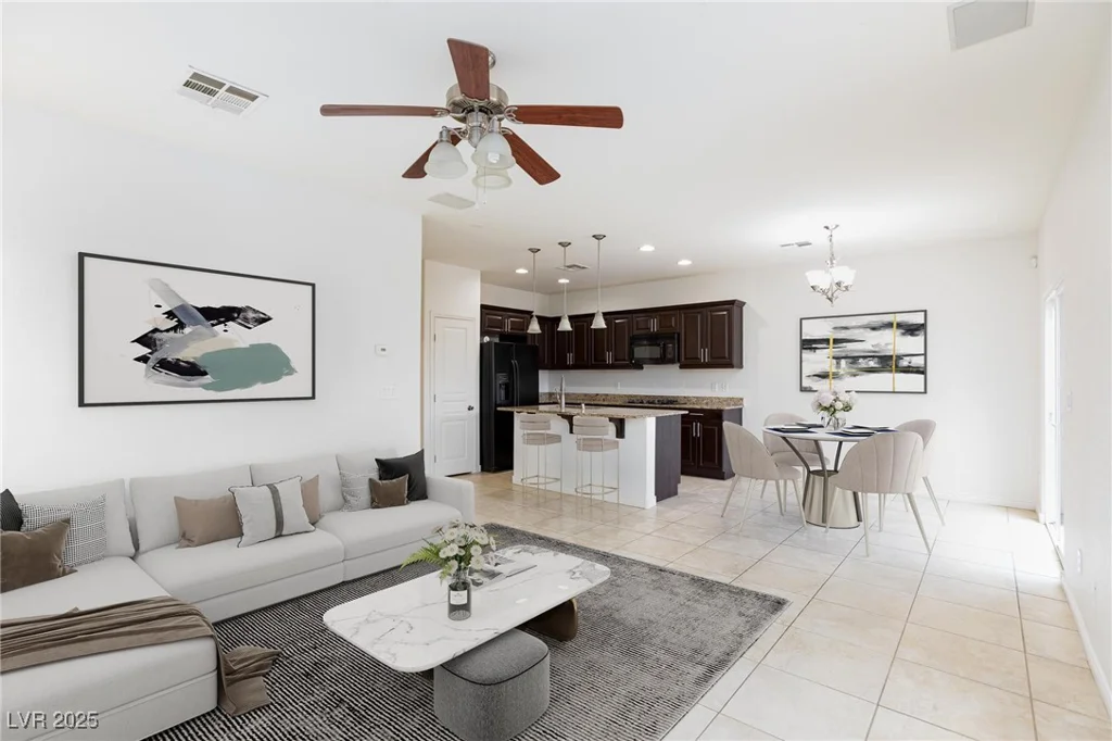 11221 Victoria Medici, Las Vegas, NV 89141