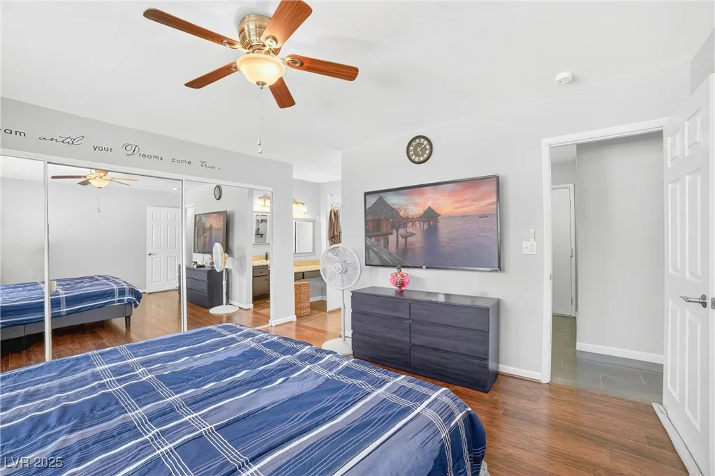 6420 Singingwood, Las Vegas, NV 89107