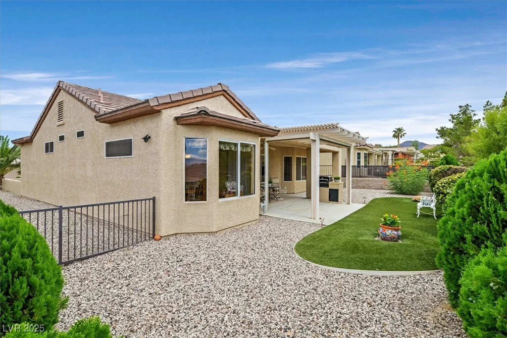 2935 Sumter Valley, Henderson, NV 89052