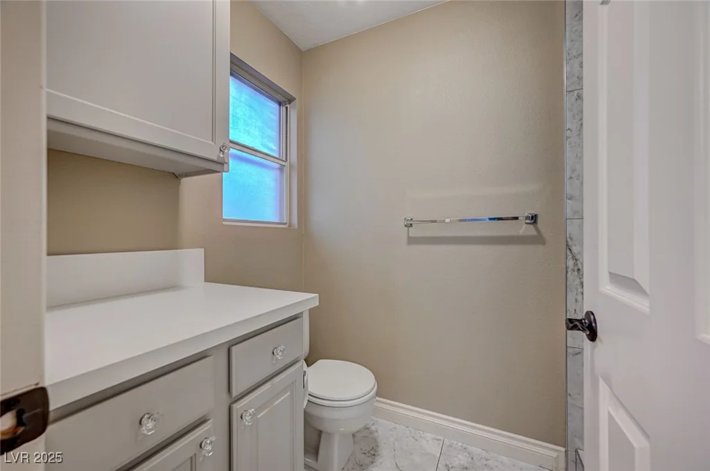 2002 Big Bend Way, Henderson, NV 89074