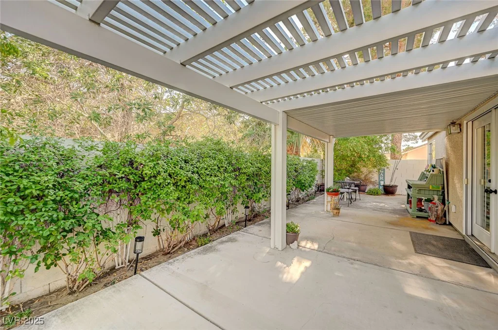 2002 Big Bend Way, Henderson, NV 89074