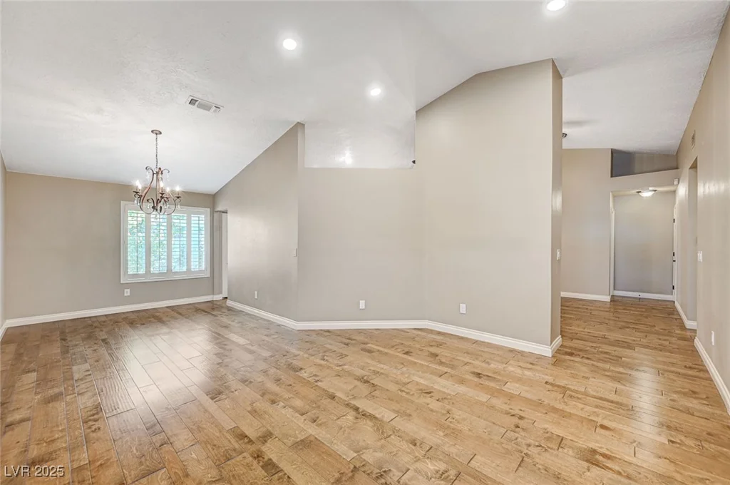 2002 Big Bend Way, Henderson, NV 89074
