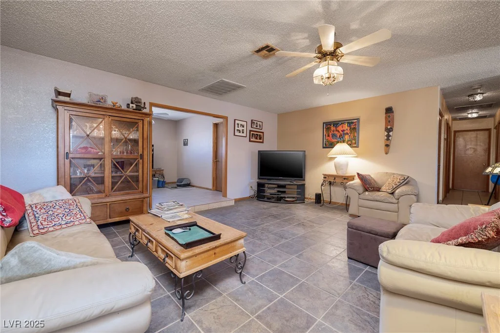 6024 Dorrell, Las Vegas, NV 89131