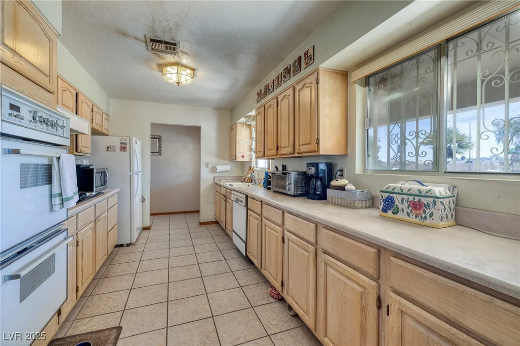 6024 Dorrell, Las Vegas, NV 89131