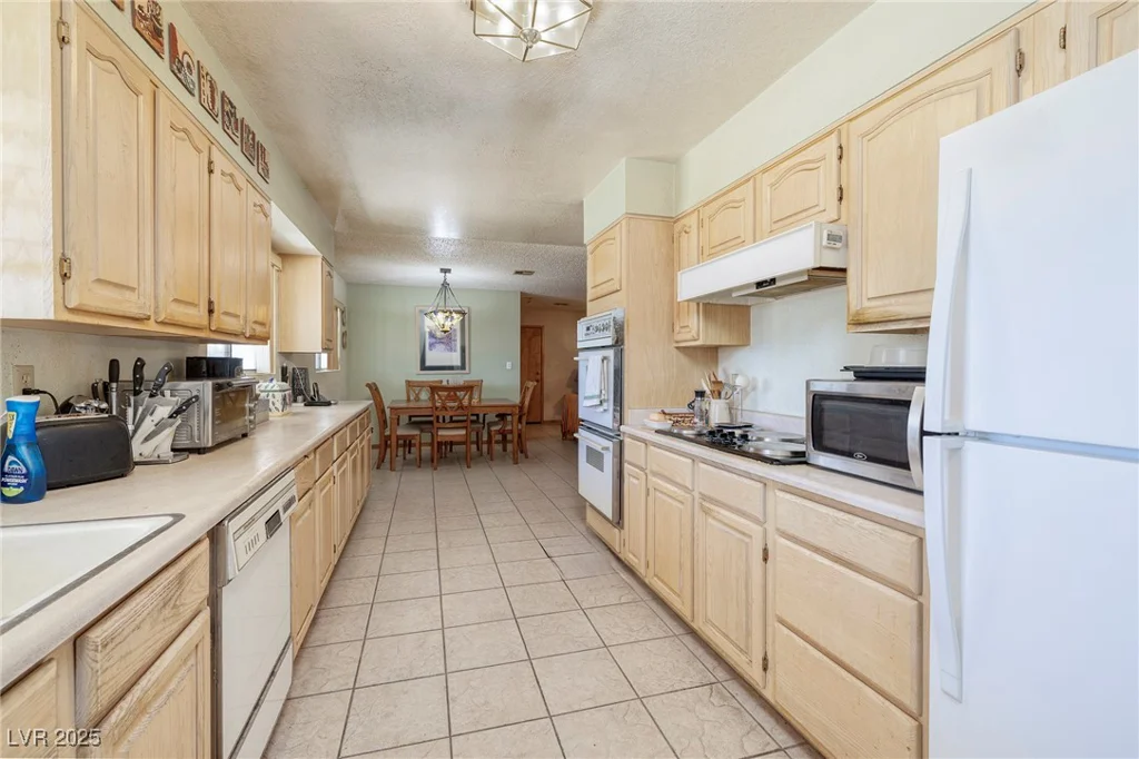6024 Dorrell, Las Vegas, NV 89131