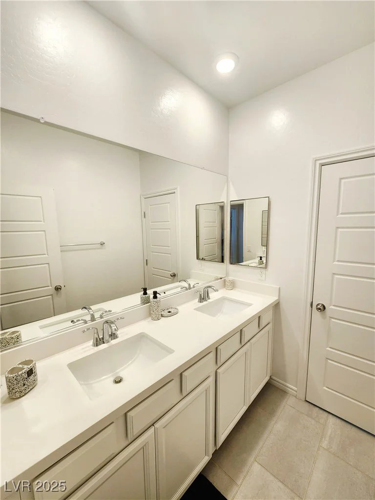 7308 Decatur, Las Vegas, NV 89131