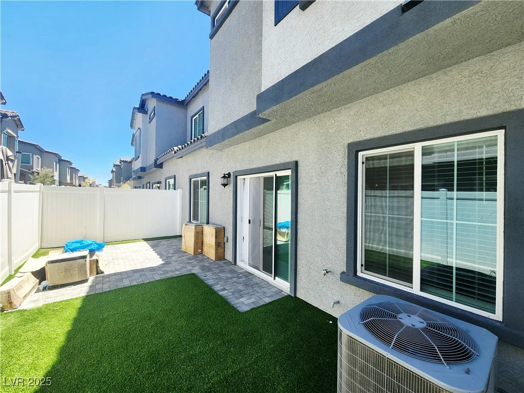 7308 Decatur, Las Vegas, NV 89131