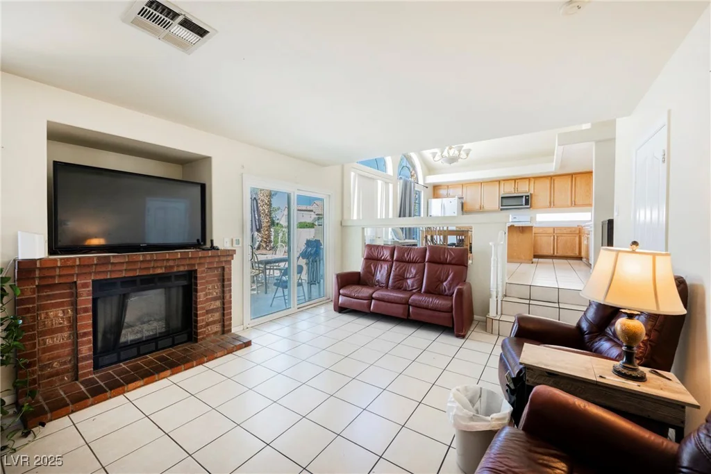 2524 Claridge, Henderson, NV 89074