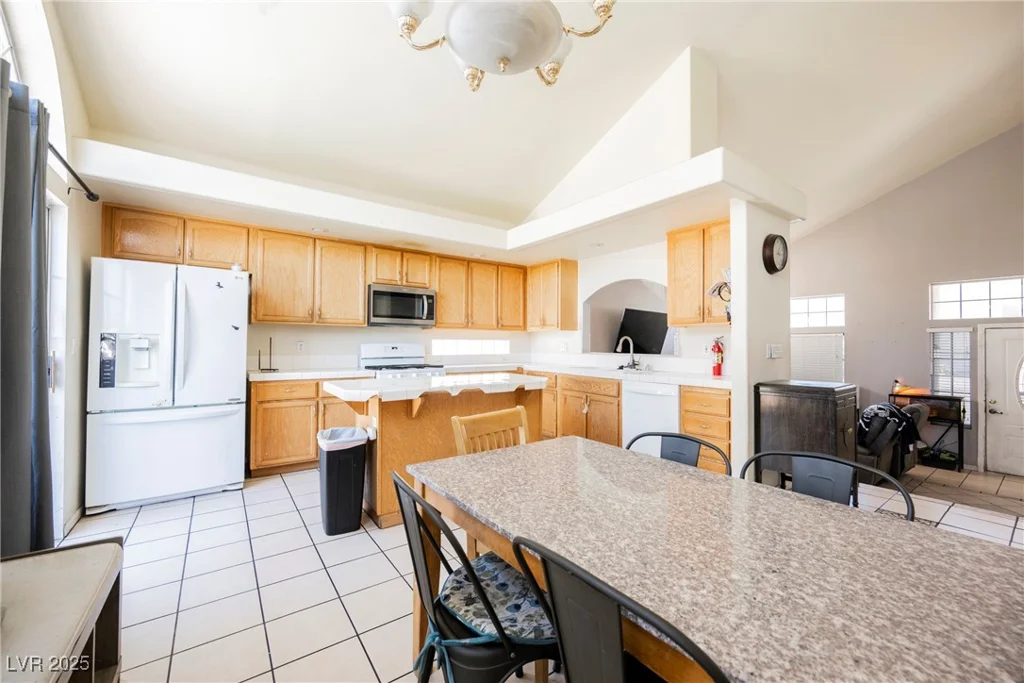 2524 Claridge, Henderson, NV 89074