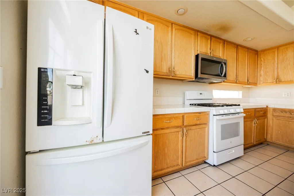 2524 Claridge, Henderson, NV 89074