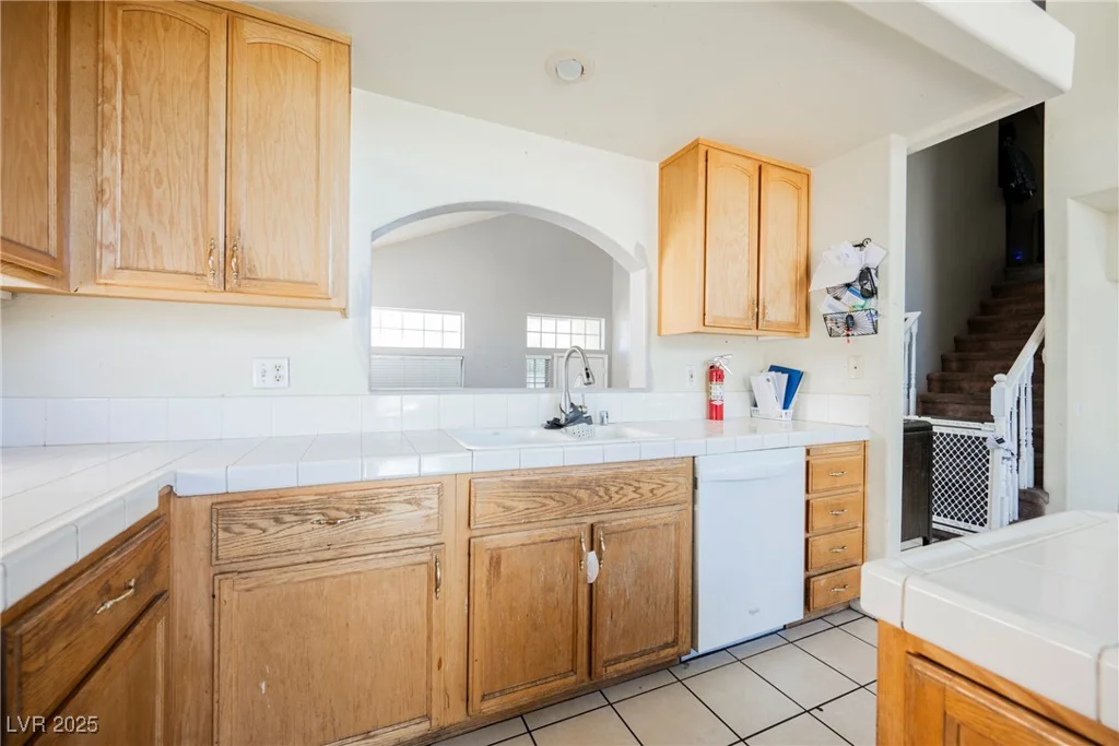 2524 Claridge, Henderson, NV 89074